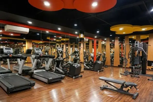 Cozy And Warm 2Br At Signature Park Grande Apartment - Fitness