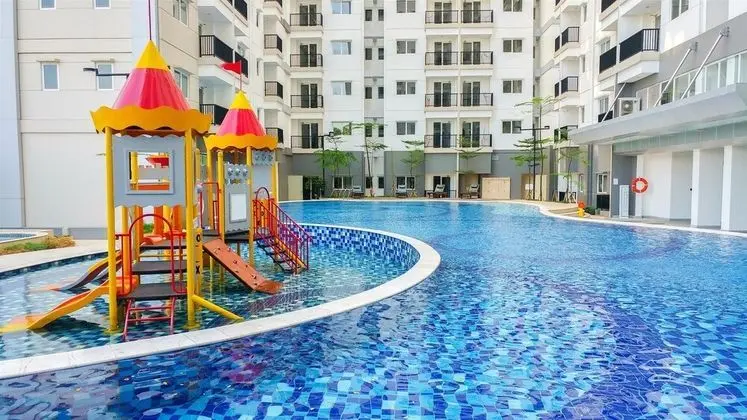 Cozy And Warm 2Br At Signature Park Grande Apartment - Havuz