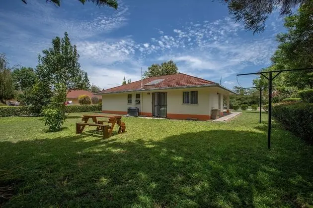 Cozy and Warm 3-bed Bungalow in Athi River - Dış Mekan