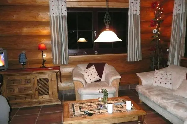 Cozy Wooden House in Waltershausen Near the Forest - Oda Düzeni