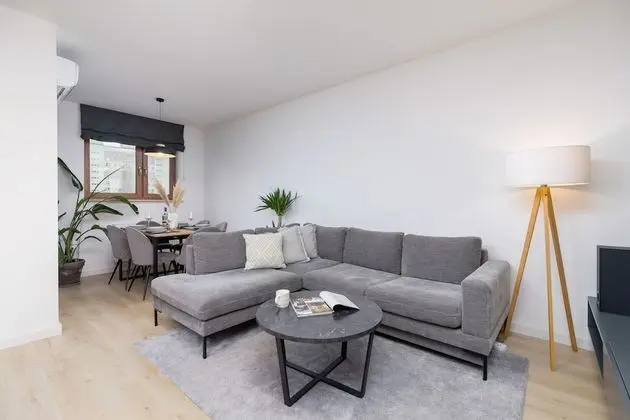 Cracow Lux Apartment by Renters Prestige - Öne Çıkan Resim