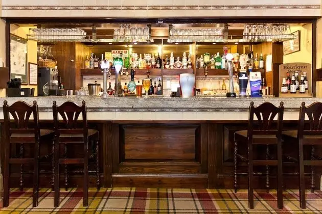 Craig Manor Hotel - Lobi