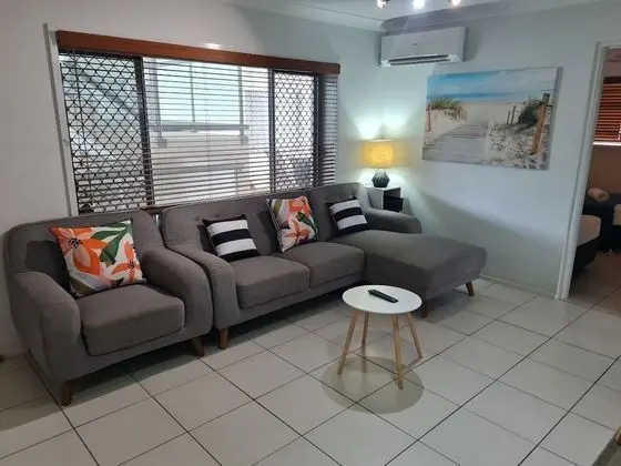 Cranbourne Court Beach Side Apartments - Öne Çıkan Resim