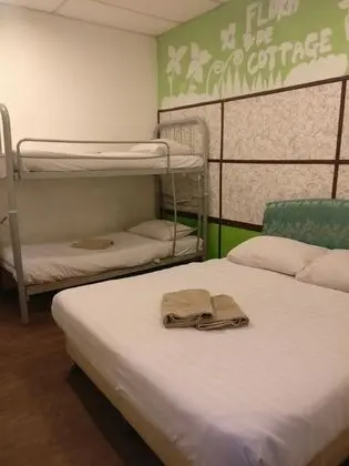 CranesBill Hotel - Oda