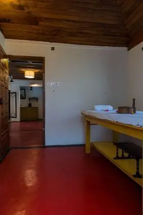 Cranganor History Cafe Riverside Chateau - Spa
