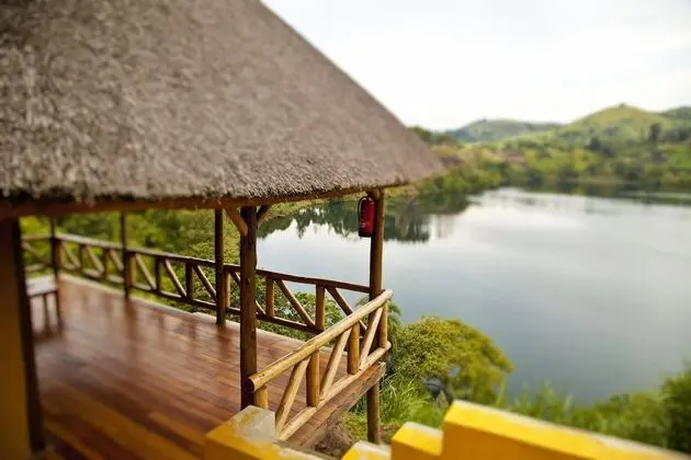 Crater Safari Lodge - Oda
