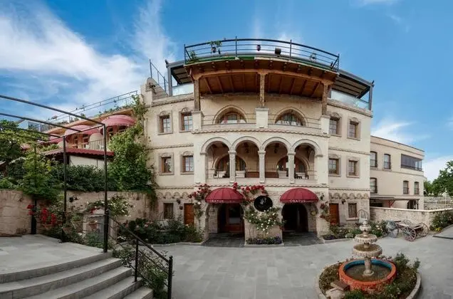Cratus Stone Palace - Genel