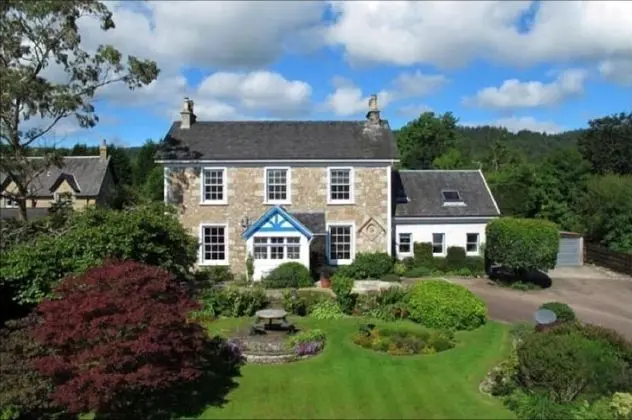 Creag Dhubh Country House
