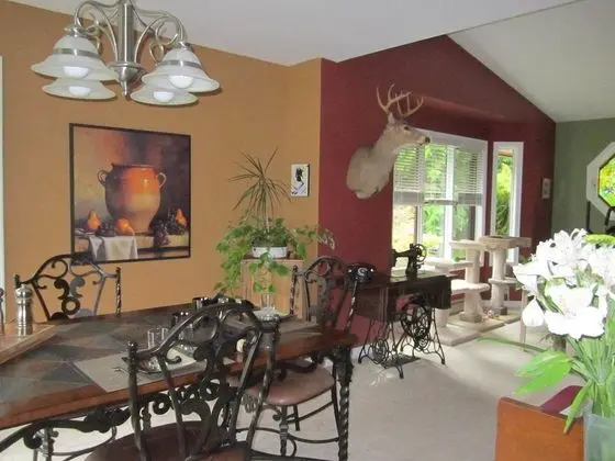 Creekside B & B - İç Mekan