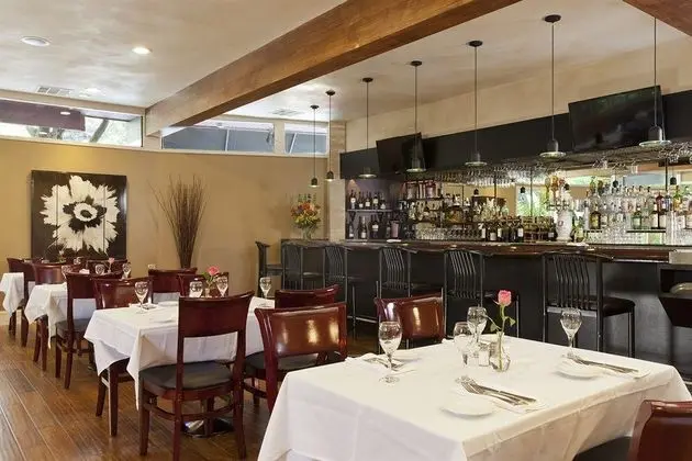 Creekside Inn