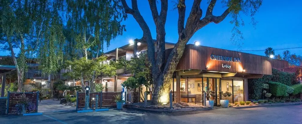 Creekside Inn - Öne Çıkan Resim