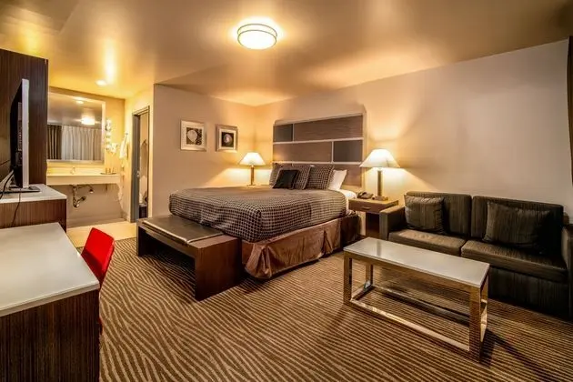 CRESCENT BAY INN LAGUNA BEACH