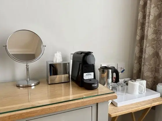 The Crescent Guest House - Genel