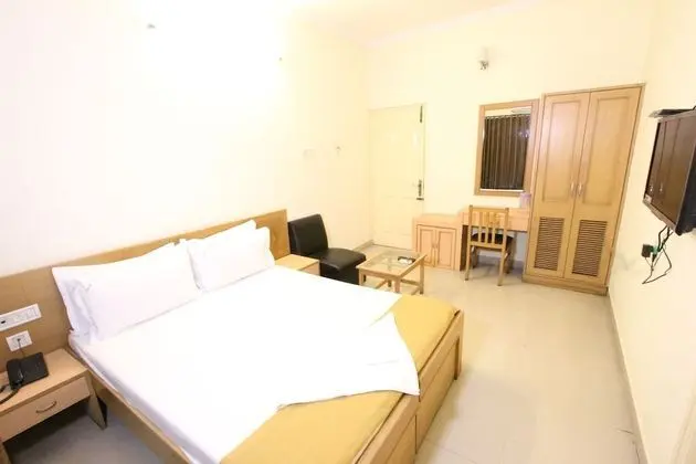 Hotel Crescent Inn