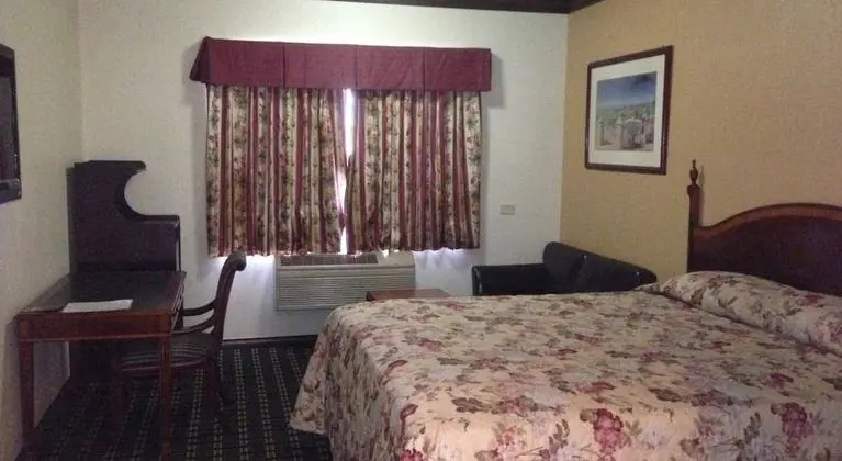 Crescent Inn - Genel