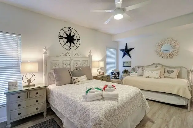 Crescent at Miramar 206 Seashore Serenity - Oda