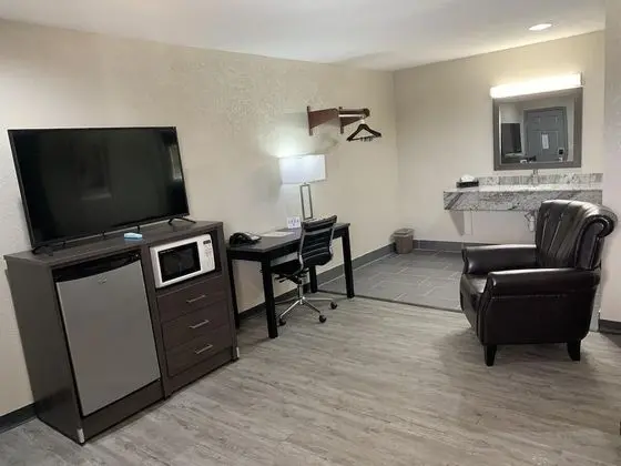 Crescent Park Motel & Suites - Oda Düzeni