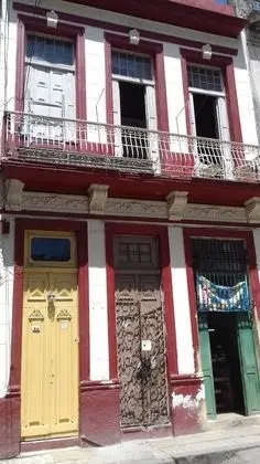 Crespo Street Rooms