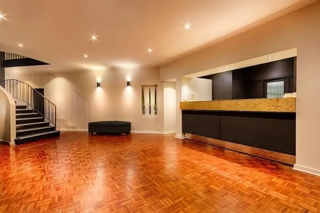 Crest on Barkly Serviced Apartments - Lobi