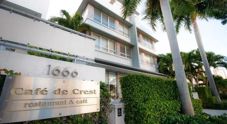 Crest Hotel Suites