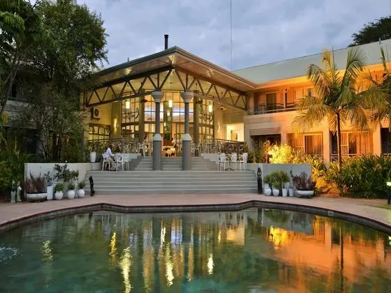 Cresta Lodge