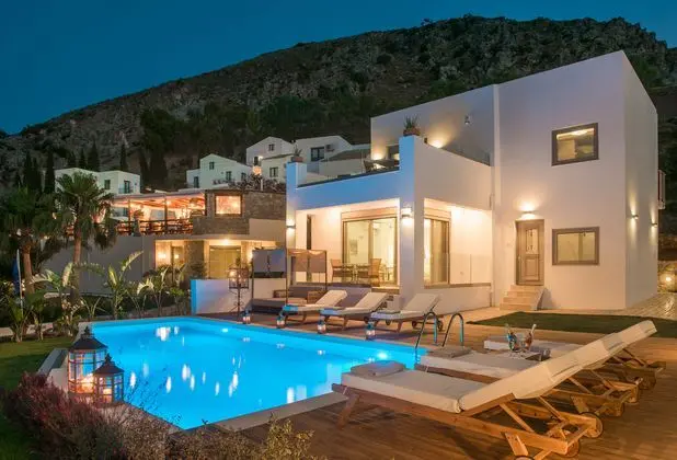 Creta Blue Boutique Hotel & Suites
