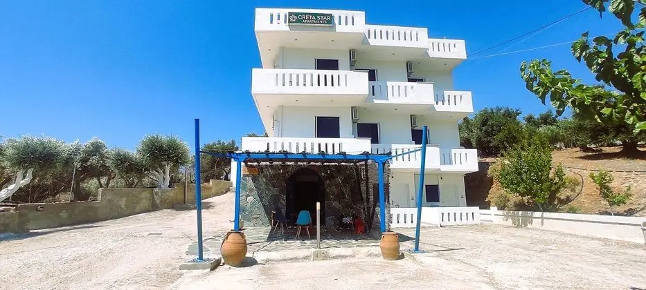 Creta Star Apartments - Dış Mekan