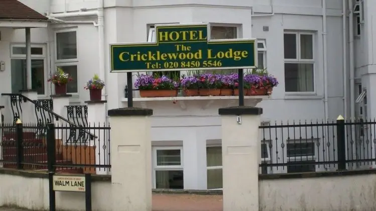Cricklewood Lodge Hotel - Dış Mekan