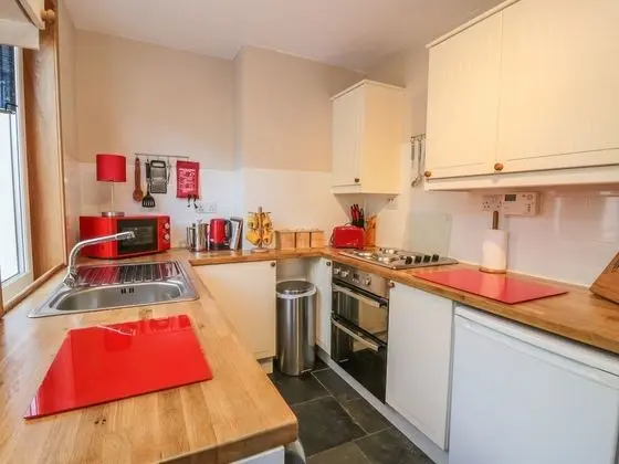 Crinan Canal Cottage No8, Kilmartin - Mutfak