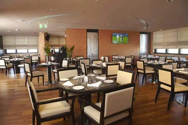 Cristal Hotel Abu Dhabi - Yeme / İçme
