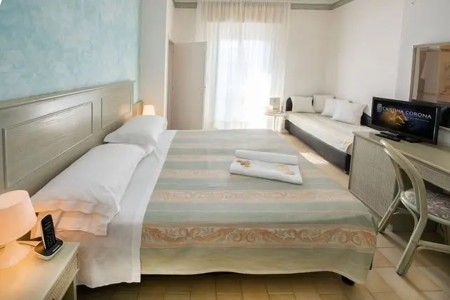 Hotel Cristina Corona