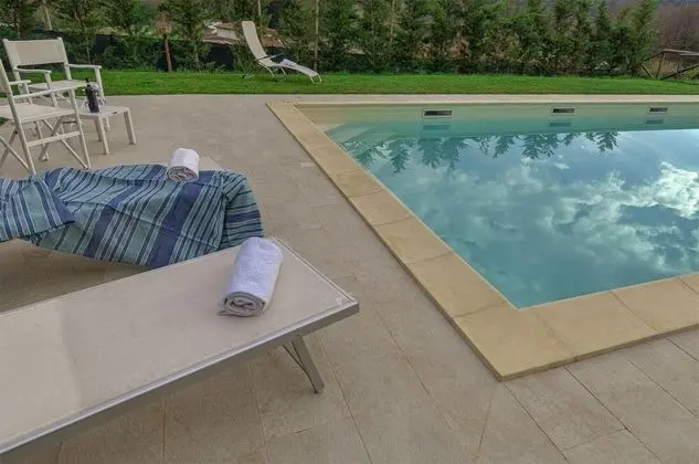 Villa Cristina Modern Farmhouse With Private Pool Between Lucca and the Beach of Camaiore - Oda