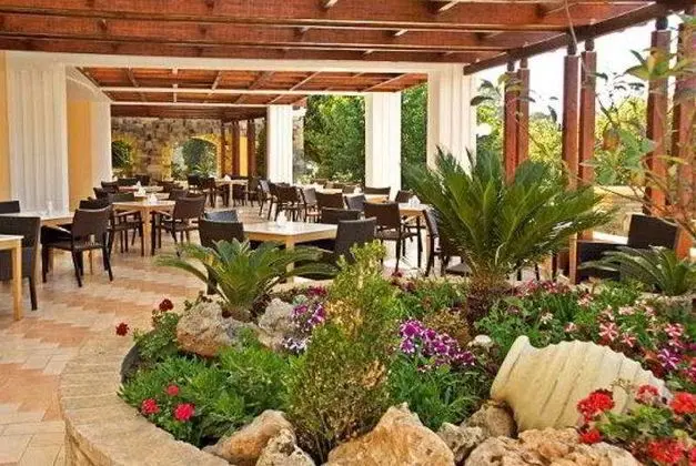 Crithoni's Paradise
