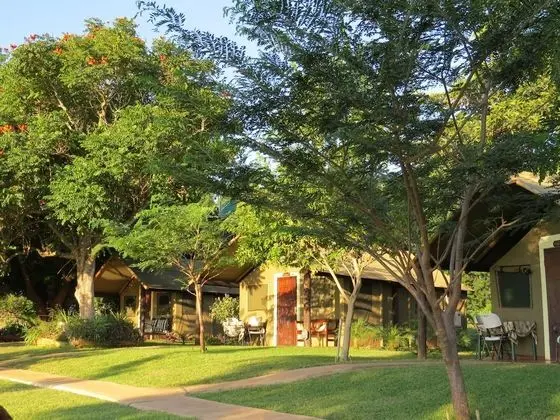 Crocodile Bridge Safari Lodge - Dış Mekan