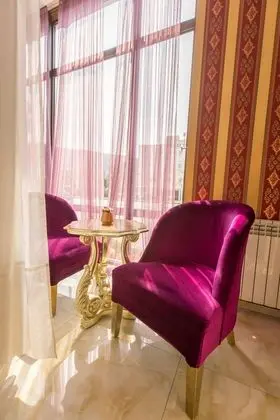 Cron Palace Hotel Tbilisi - Lobi