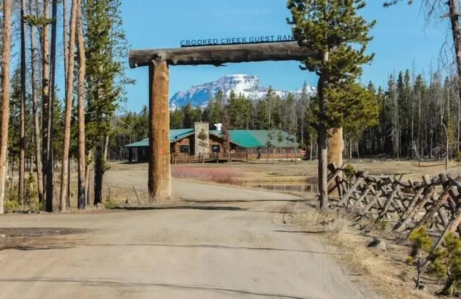 Crooked Creek - Dış Mekan