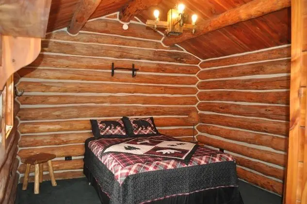 Crooked Creek - Oda