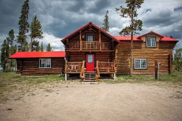 Crooked Creek - Öne Çıkan Resim