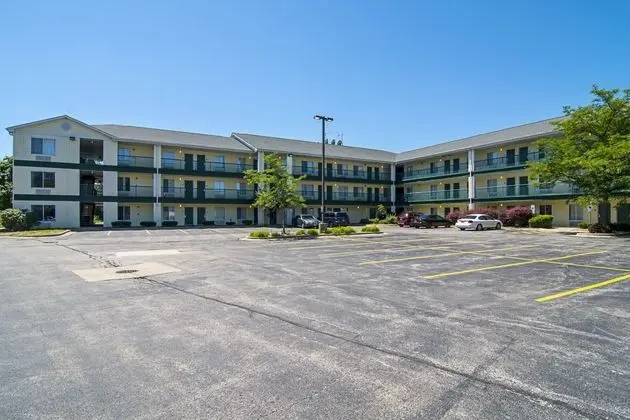 Crossland Economy Studios - Chicago - Waukegan