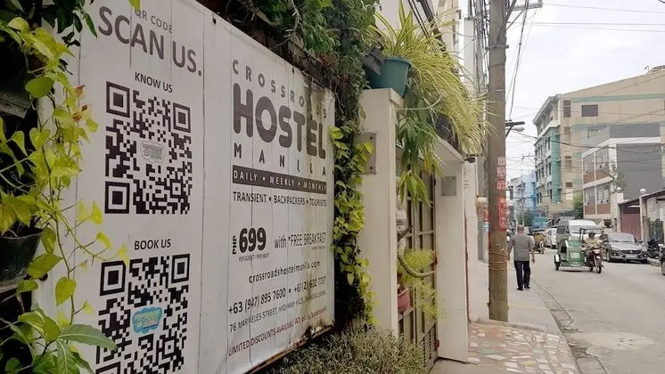 Crossroads Hostel Manila - Dış Mekan
