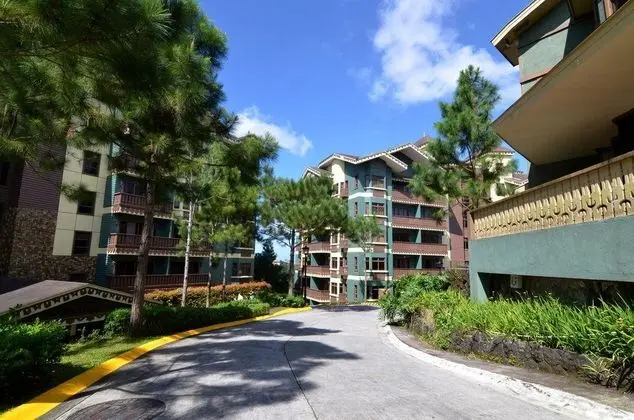 Crosswinds Resort Suites