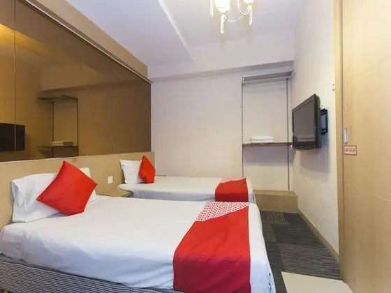 The Crown Borneo Hotel