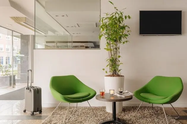 Crown Hotel Eindhoven Centre - Lobi