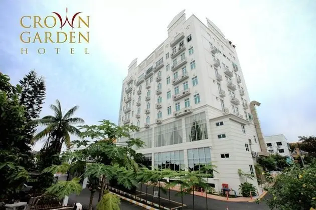Crown Garden Hotel - Genel