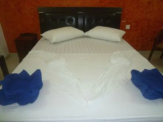 Crown Grand Hotel