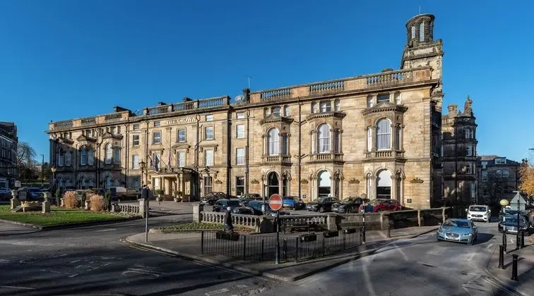 Crown Hotel Harrogate - Dış Mekan