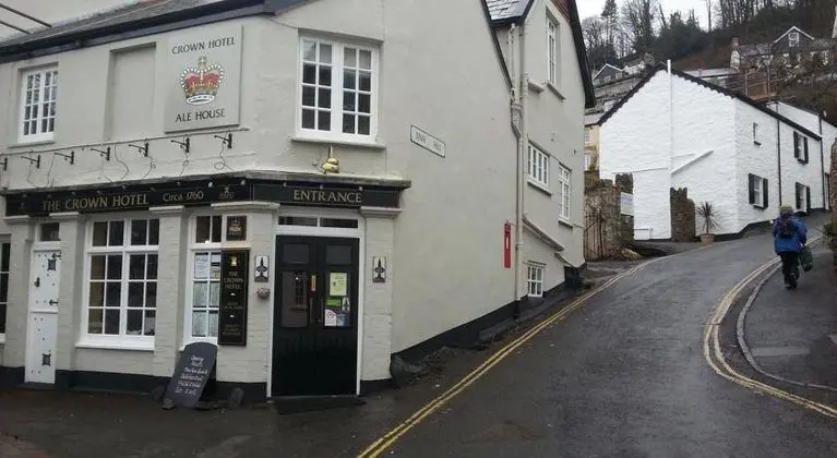 The Crown Hotel