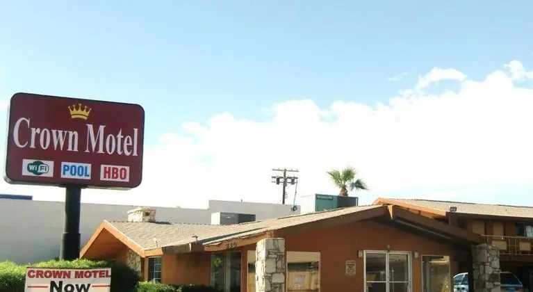 Crown Motel
