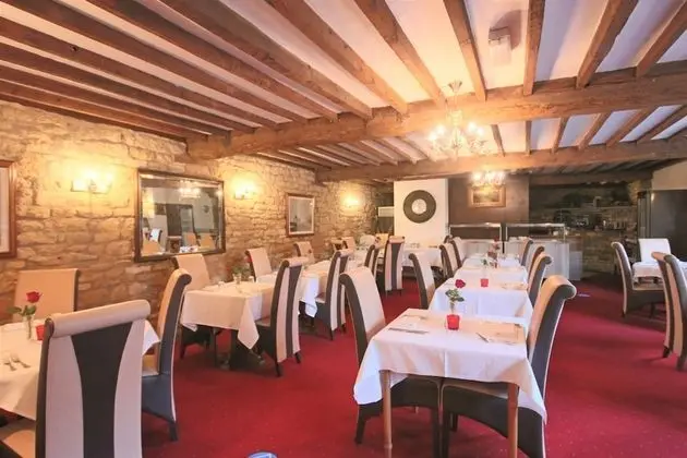 The Crown Hotel - Yerinde Yemek
