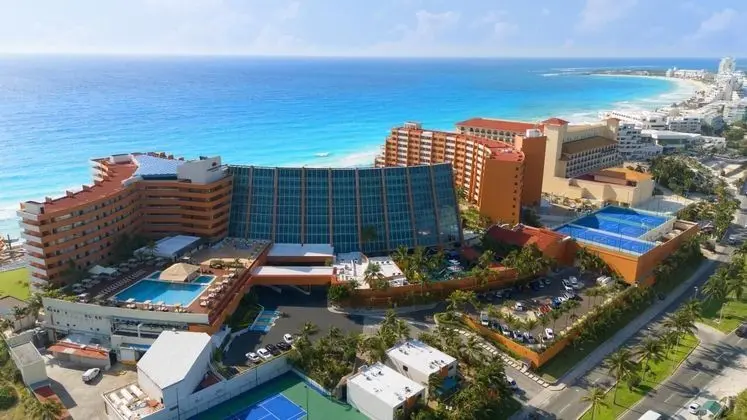 Crown Paradise Club Cancun All Inclusive - Dış Mekan
